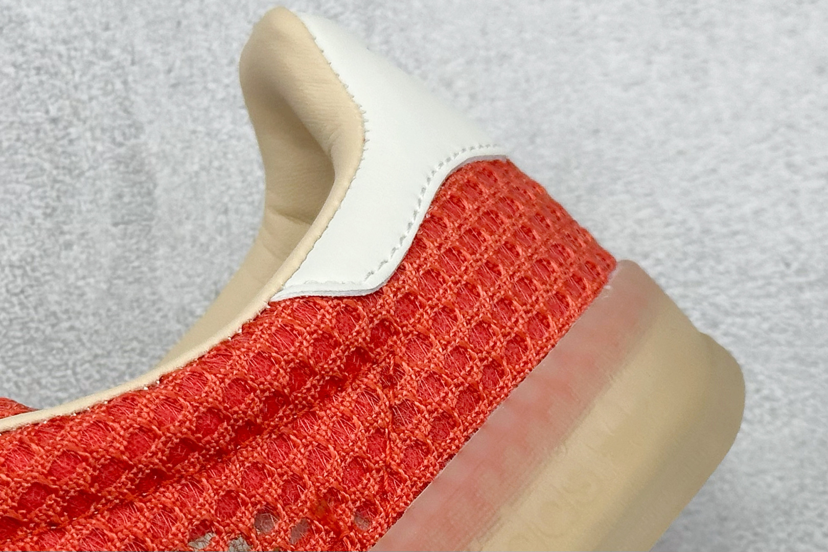 AD Originals Gazelle Indoor 橙色 三叶草复古休闲运动板鞋 JS0713