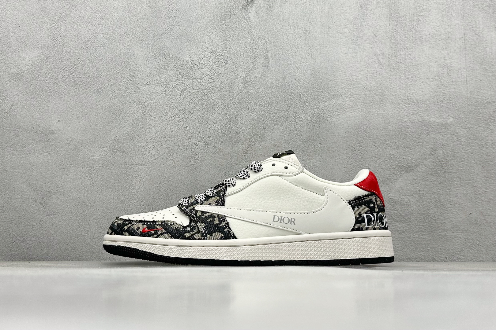 K版Travis Scott x Fragment Design x Air Jordan 1 Low SP AJ1 乔1 迪奥联名 低帮文化休闲板鞋 DS2088-013
