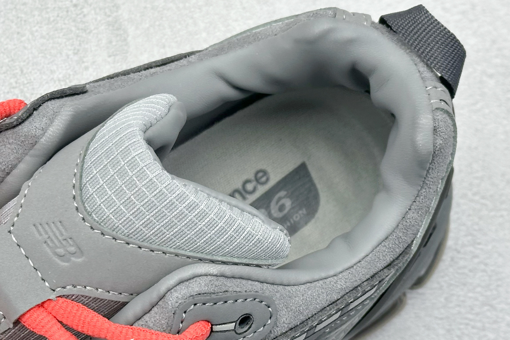 New Balance 1906系列复古老爹风休闲运动慢跑鞋 U1906NGC