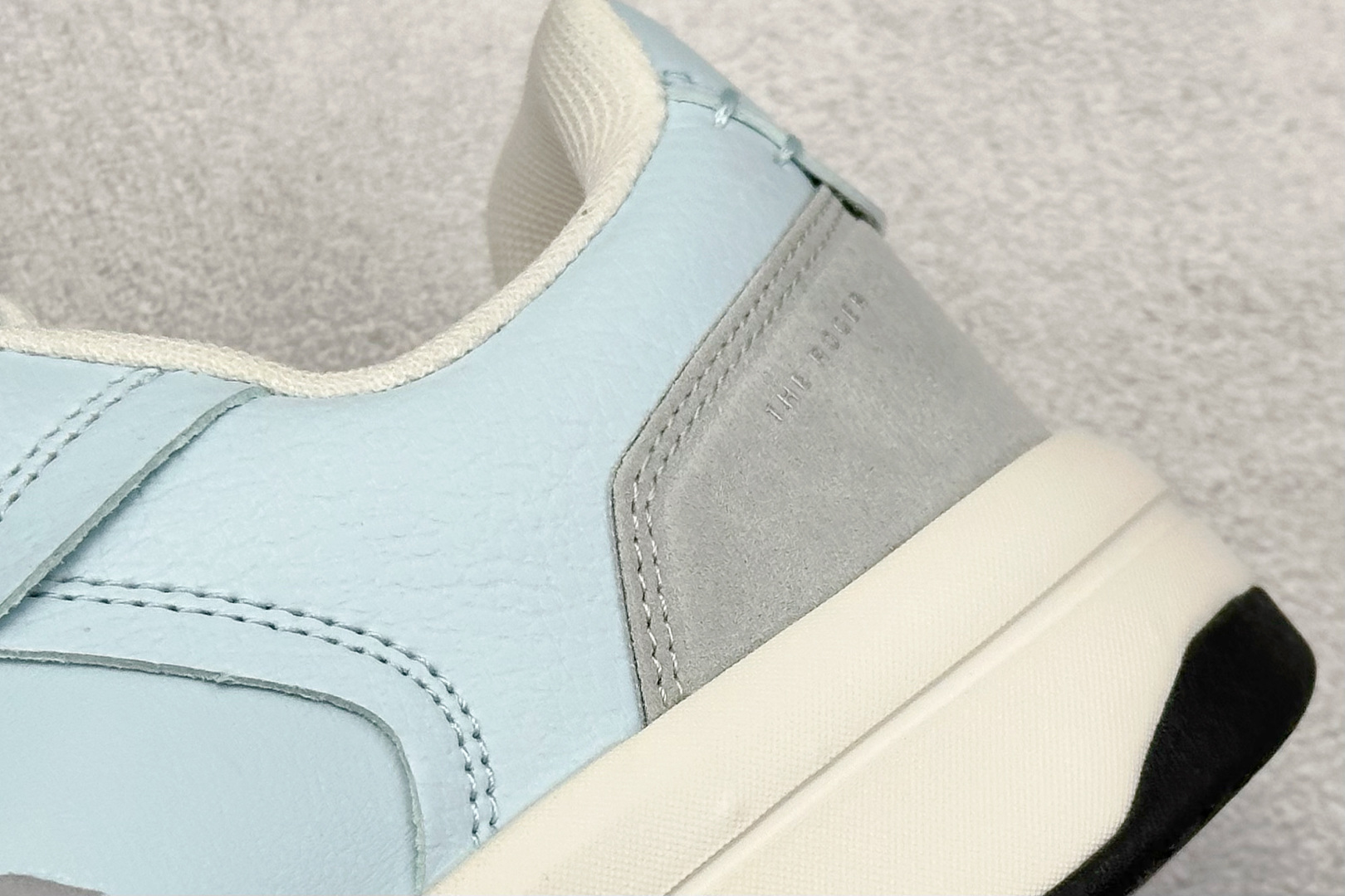 THE Roger Advantage 费德勒 x On 昂跑 轻盈休闲板鞋