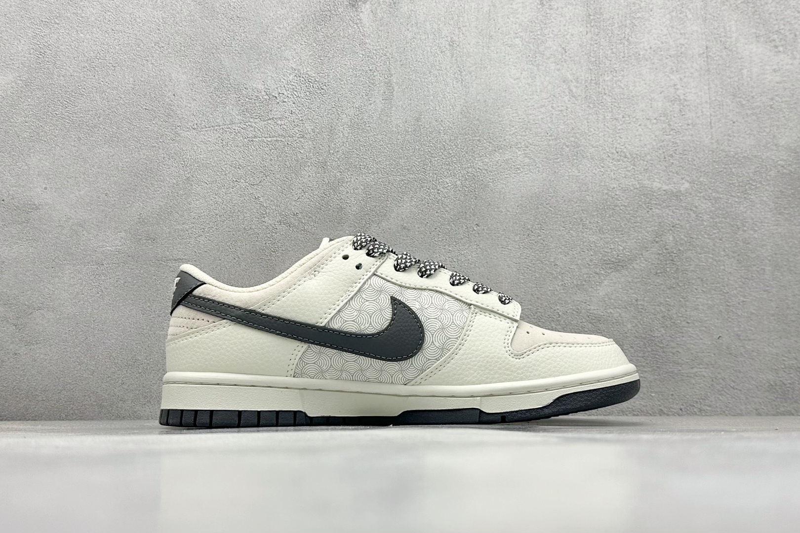 XC版Nk SB Dunk Low 北面联名 米灰祥云 低帮休闲板鞋 DJ2024-118