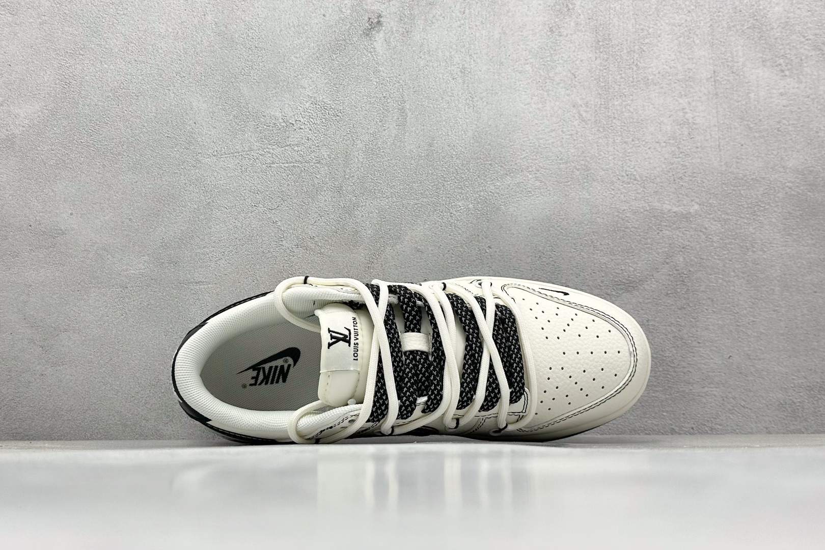 XC版Nike SB Dunk Low LV联名 绑带黑勾 周年高端定制 低帮休闲板鞋 DM6868-076