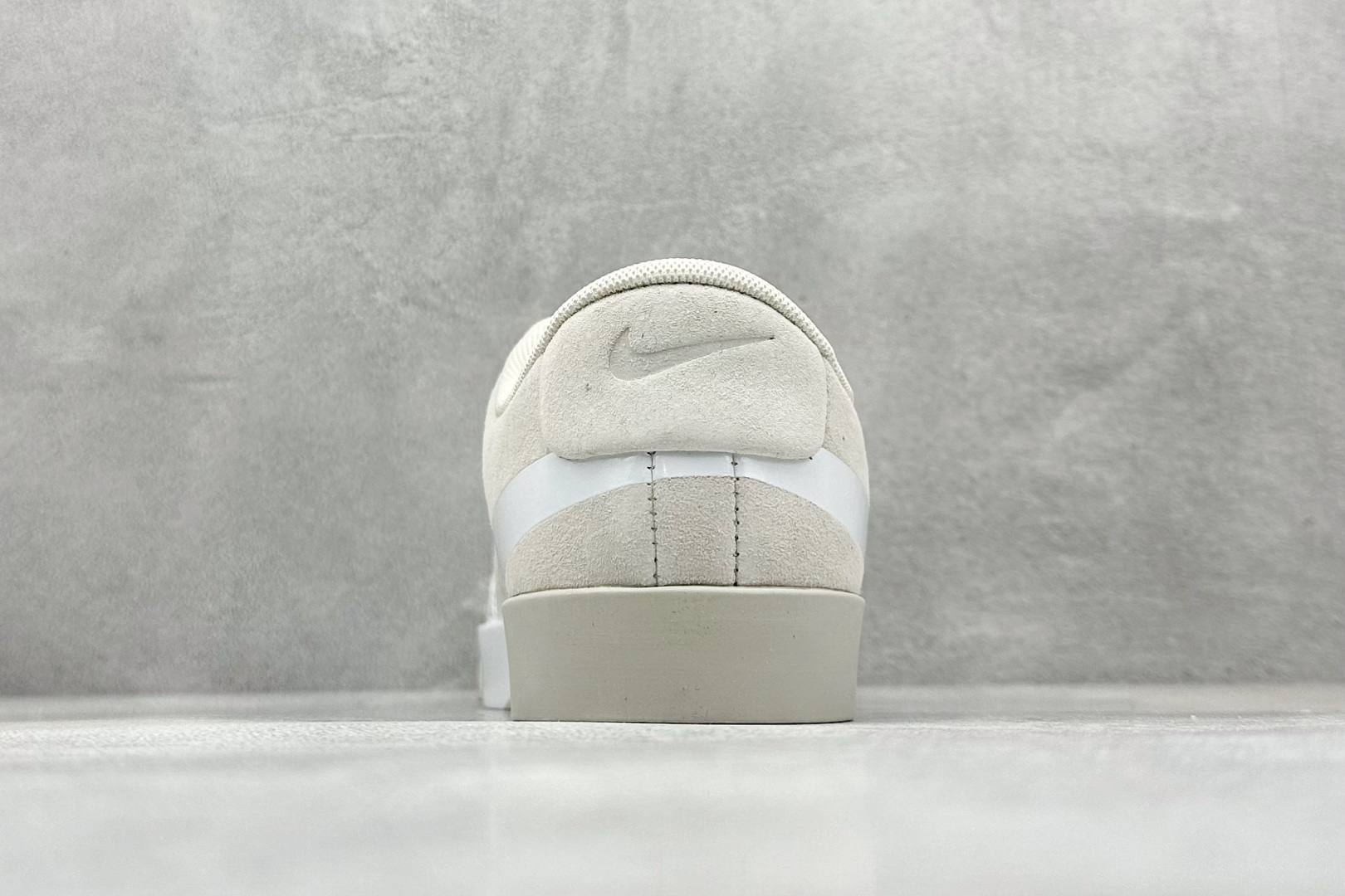 GX版Nike Blazer City Low LX 整鞋由麂皮打造 AV2253-800