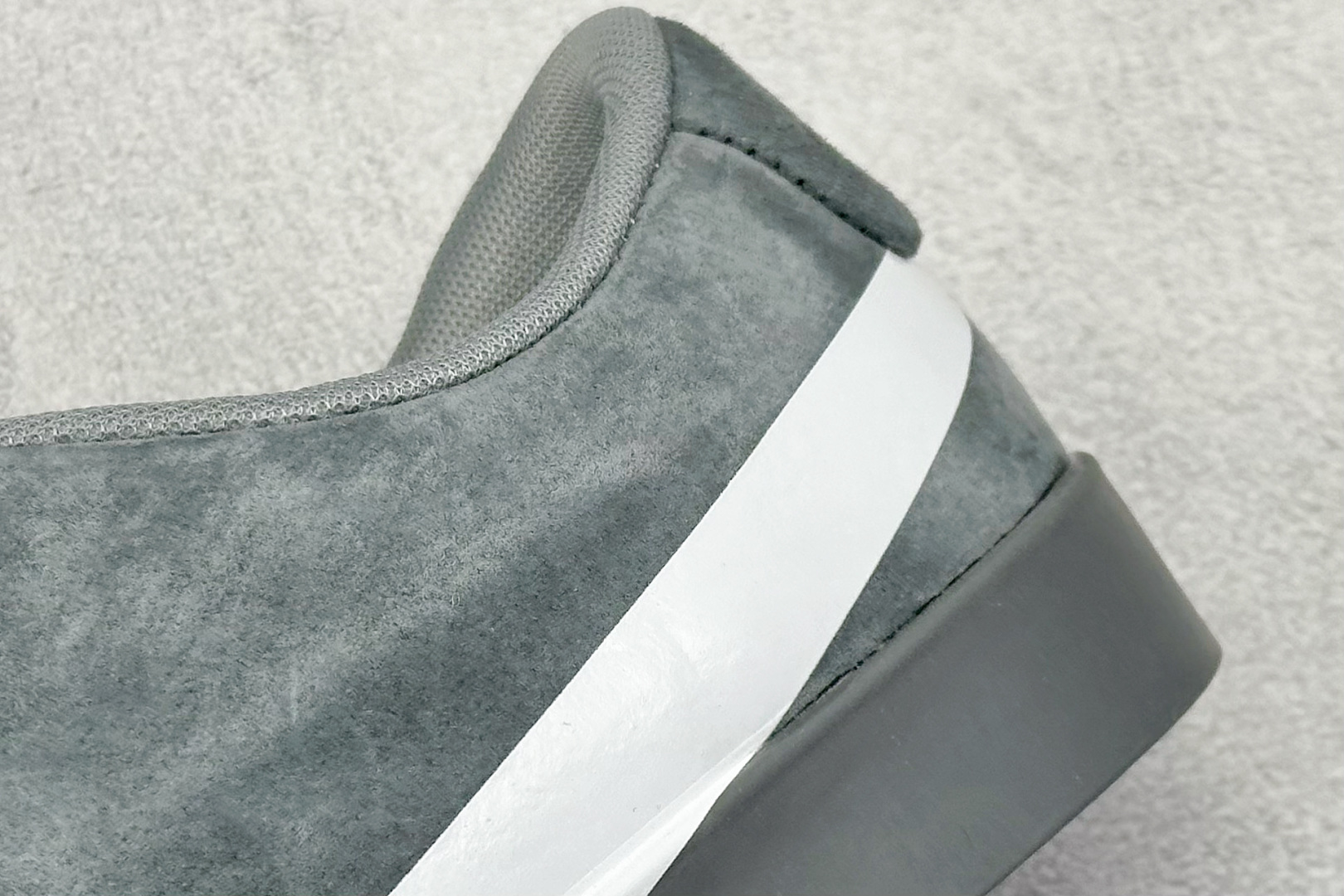 GX版Nike Blazer City Low LX 整鞋由麂皮打造 AV2253-300