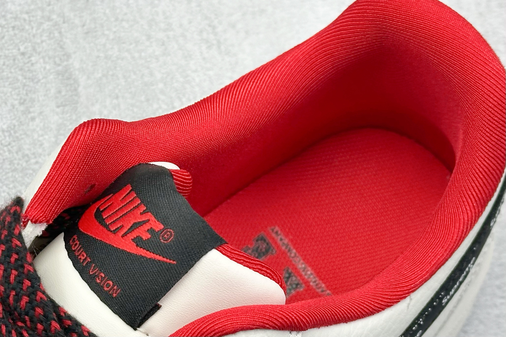 Nike Court Vision Low x Supreme 黑白红 休闲运动板鞋 FD5188-132