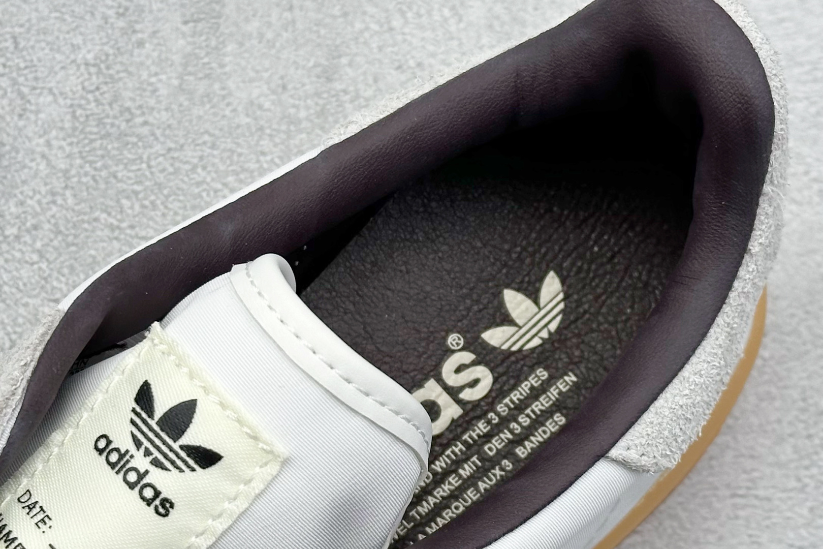 Adidas Originals Gazelle Indoor 三叶草复古休闲防滑耐磨低帮板鞋 IH9985