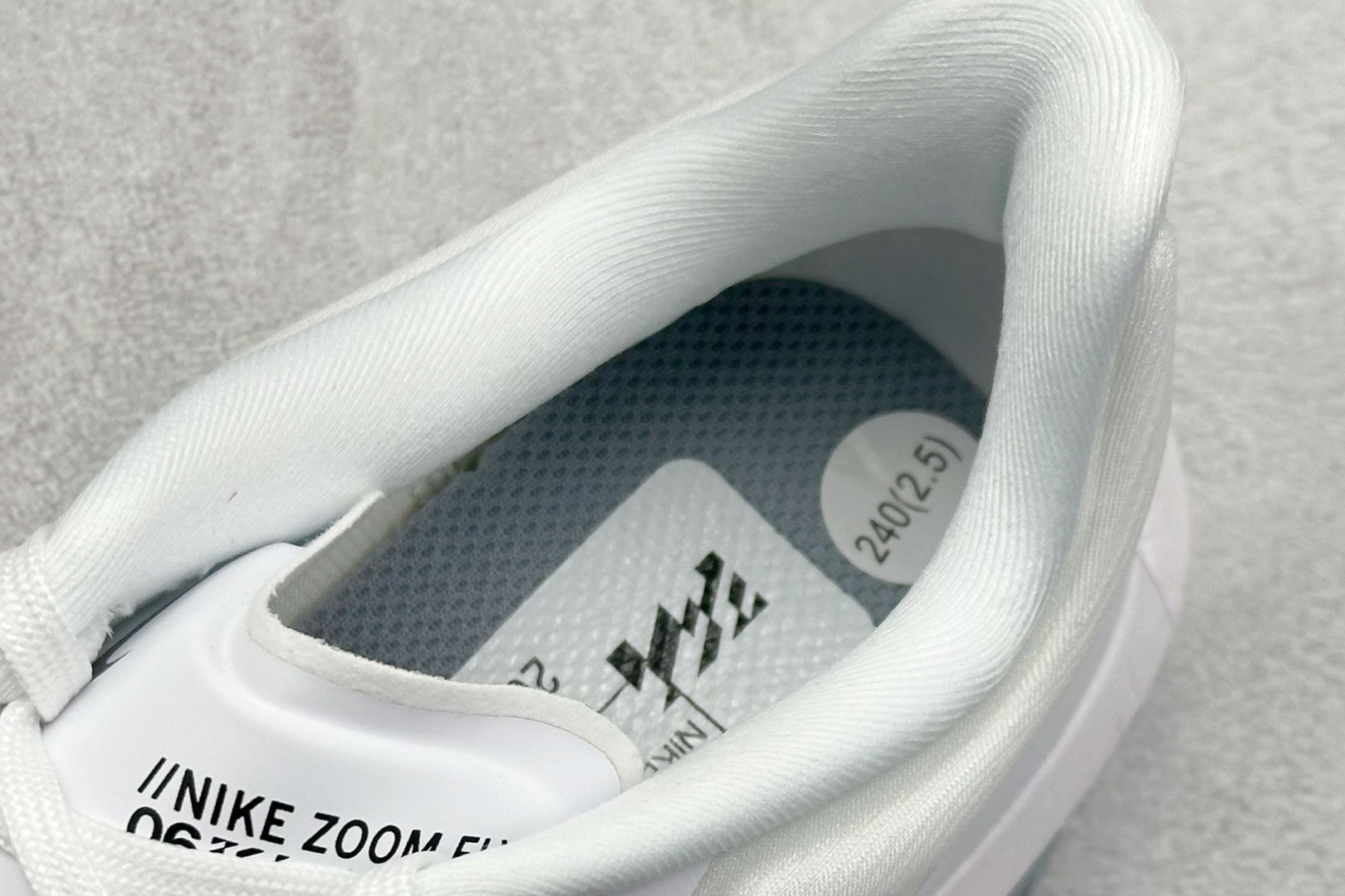 NIKE AIR Zoom RIVAL Fly 6 超轻跑步鞋 织物减震轻盈跑步鞋 FN8455-104-Chinese UA Cheap High Quatity Brand Clothes Bags handbags Sneakers wholesale wholesaler seller from China Factory suppliers Fashion Clothing Shoes best Quality Beautiful Price NIKE AIR Zoom RIVAL Fly 6 超轻跑步鞋 织物减震轻盈跑步鞋 FN8455-104