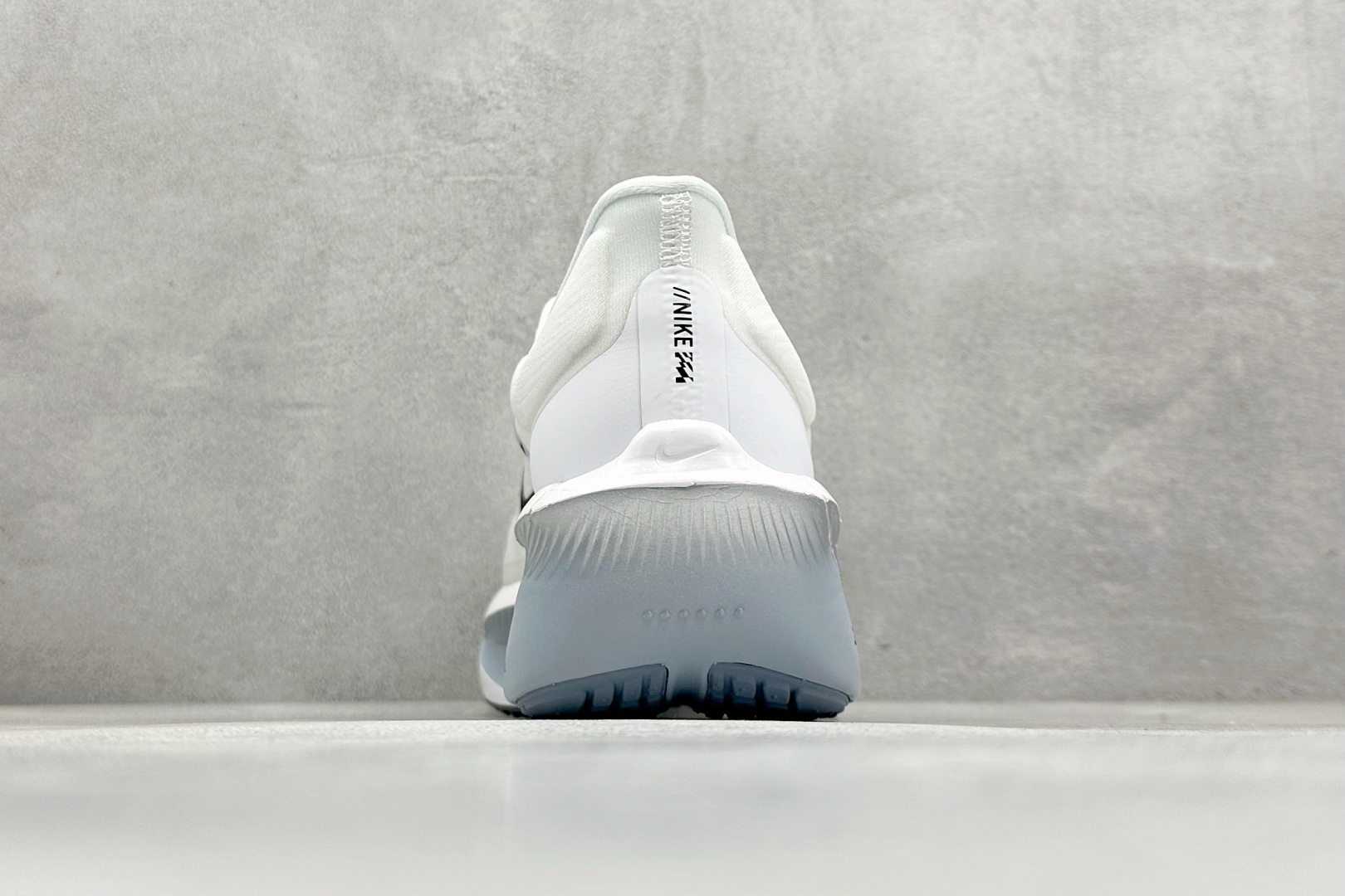 NIKE AIR Zoom RIVAL Fly 6 超轻跑步鞋 织物减震轻盈跑步鞋 FN8455-104-Chinese UA Cheap High Quatity Brand Clothes Bags handbags Sneakers wholesale wholesaler seller from China Factory suppliers Fashion Clothing Shoes best Quality Beautiful Price NIKE AIR Zoom RIVAL Fly 6 超轻跑步鞋 织物减震轻盈跑步鞋 FN8455-104