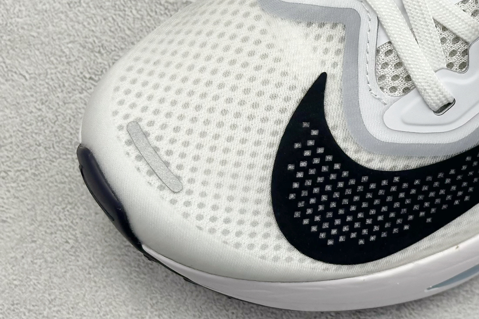 NIKE AIR Zoom RIVAL Fly 6 超轻跑步鞋 织物减震轻盈跑步鞋 FN8455-104-Chinese UA Cheap High Quatity Brand Clothes Bags handbags Sneakers wholesale wholesaler seller from China Factory suppliers Fashion Clothing Shoes best Quality Beautiful Price NIKE AIR Zoom RIVAL Fly 6 超轻跑步鞋 织物减震轻盈跑步鞋 FN8455-104