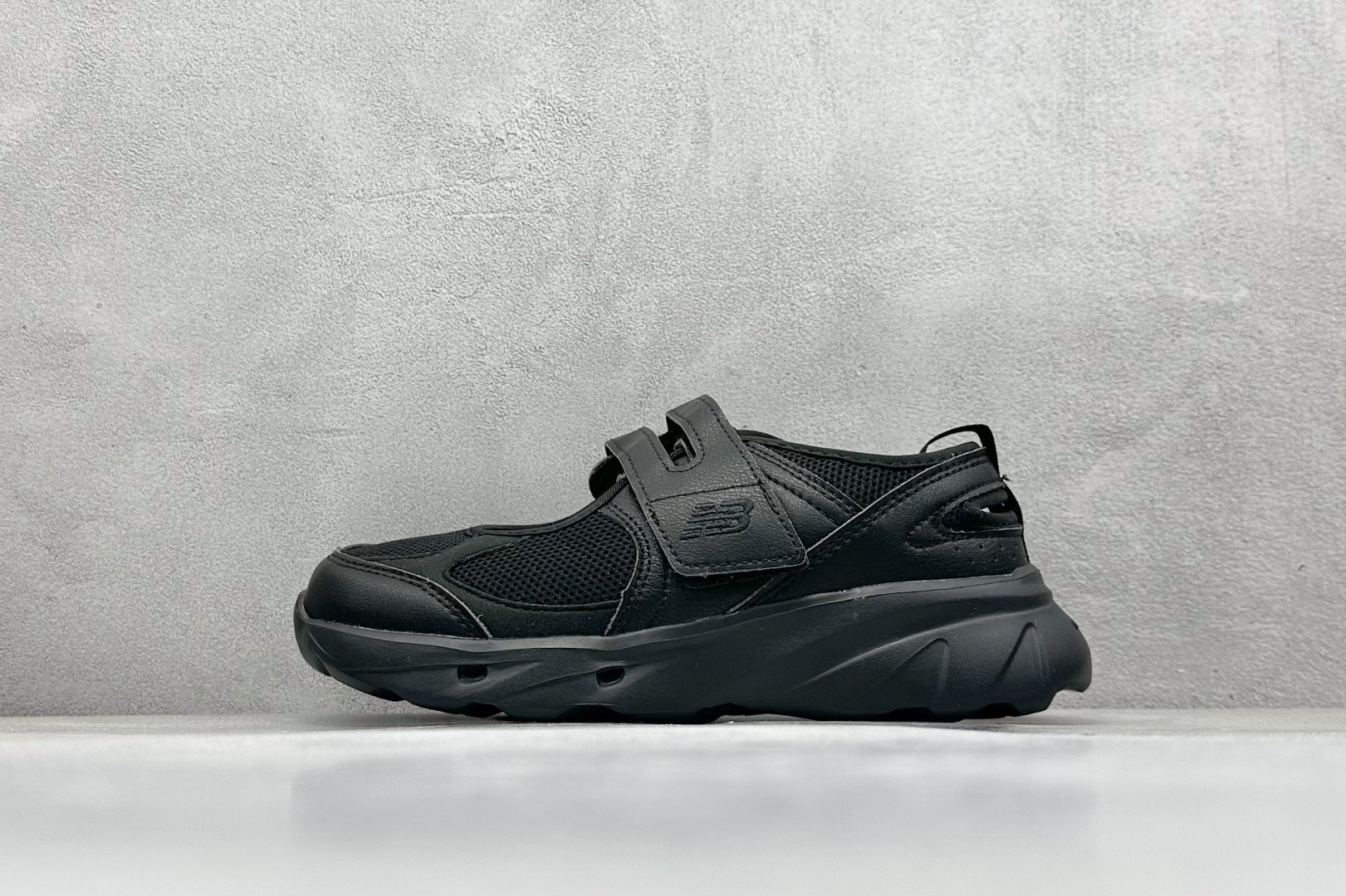 NO:408650,New Balance Breeze New Balance Mary Jane Low-top Life Casual Shoes Item No. SD2202BK2 Code 26, Mary Jane, new balance, mary jane19860909New Balance Breeze 新百伦玛丽珍低帮生活休闲鞋 货号SD2202BK2 编码26,玛丽珍,new balance,mary jane,Women's Shoes