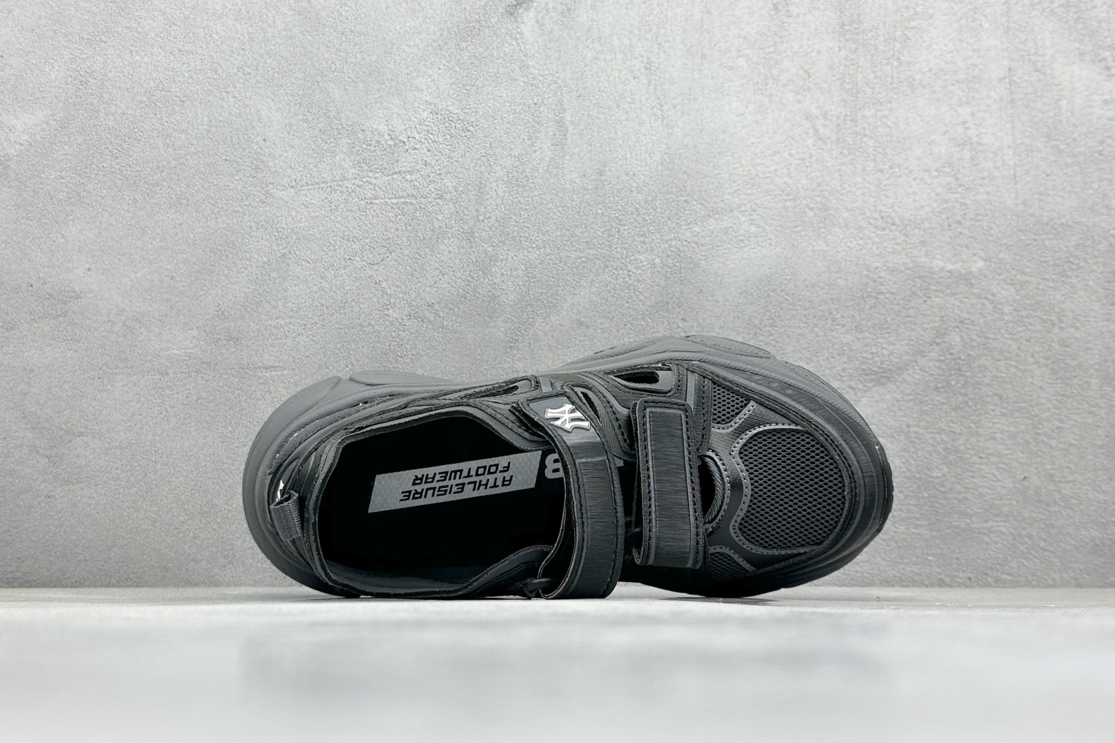 NY版 MLB Ace Runner Mary Jane 纽约洋基队 夏季运动休闲凉鞋 3ASDACE53