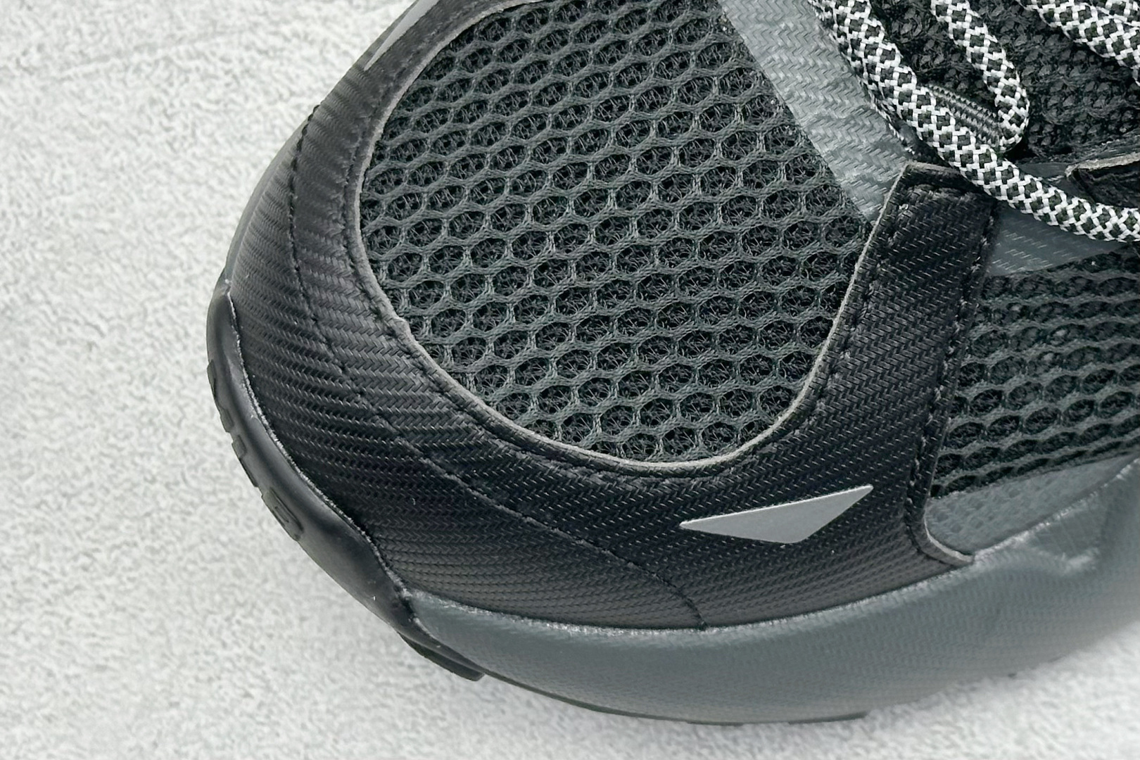 NY版 MLB Chunky Runner Basic 镂空网纱老爹慢跑鞋系列 NY版 MLB Chunky Runner Basic 镂空网纱老爹慢跑鞋系列