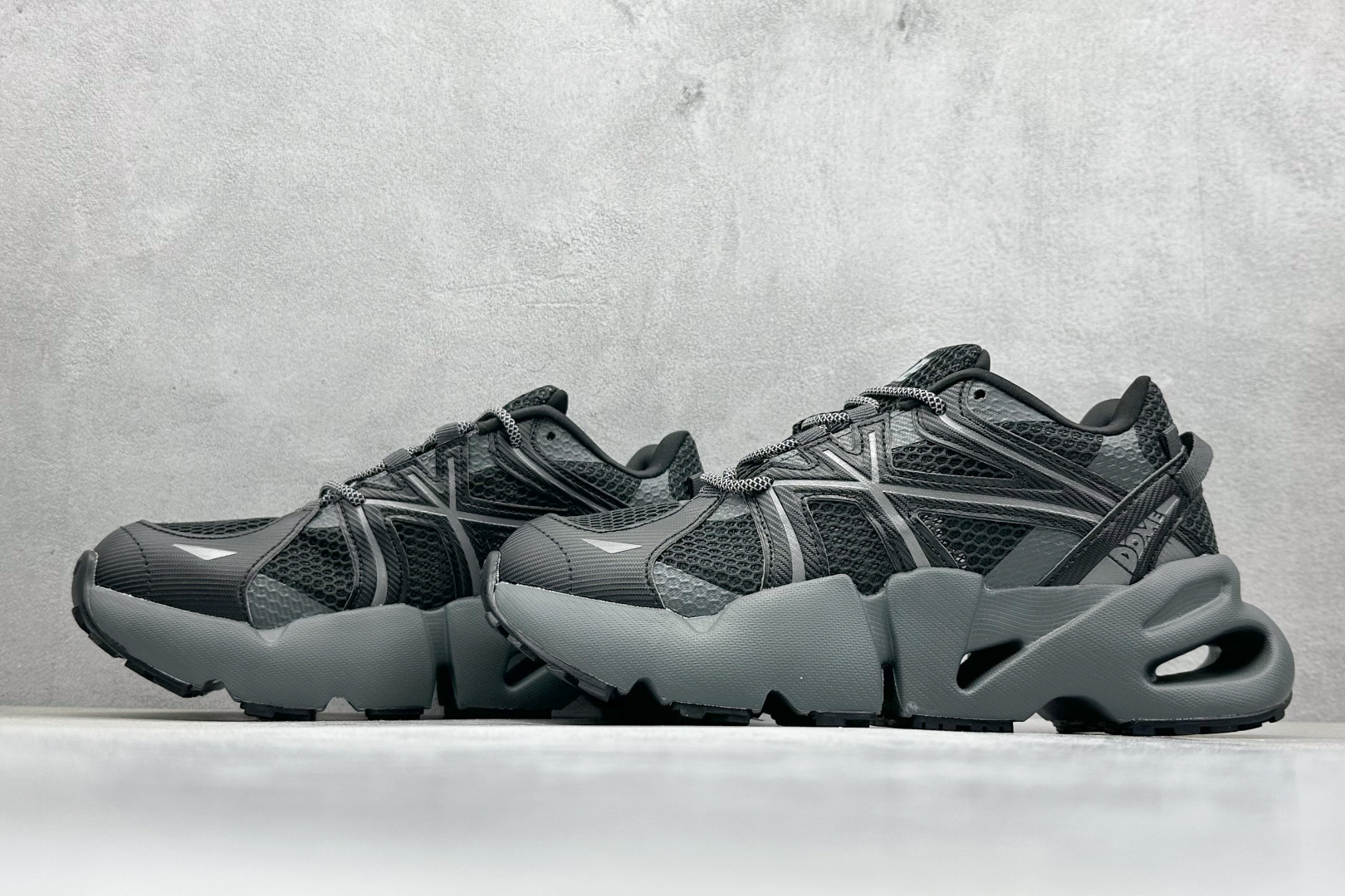 NY版 MLB Chunky Runner Basic 镂空网纱老爹慢跑鞋系列 NY版 MLB Chunky Runner Basic 镂空网纱老爹慢跑鞋系列