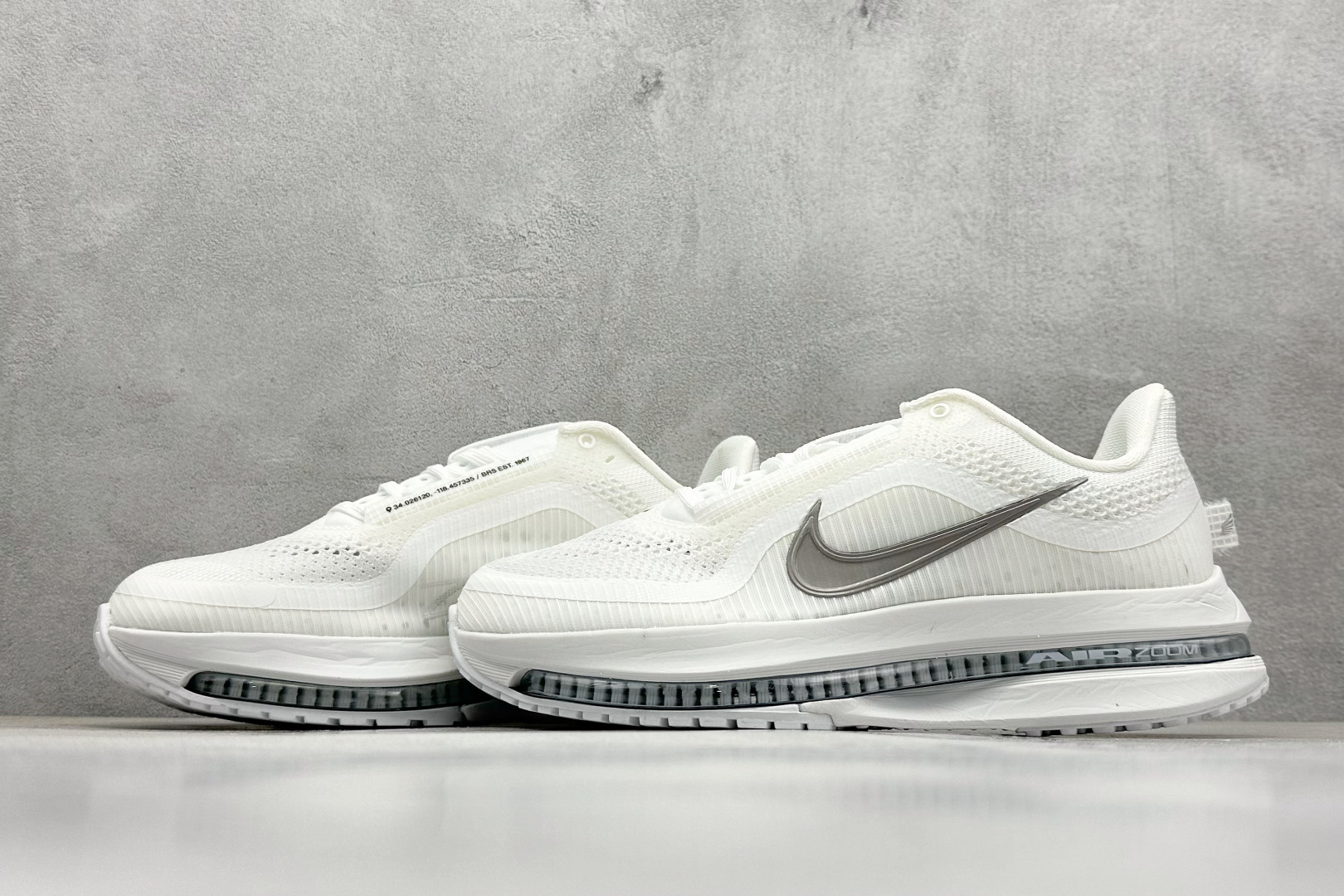 I8Nike Air Zoom Pegasus Premium 耐克网面全掌气垫缓震跑鞋 HQ2592-102