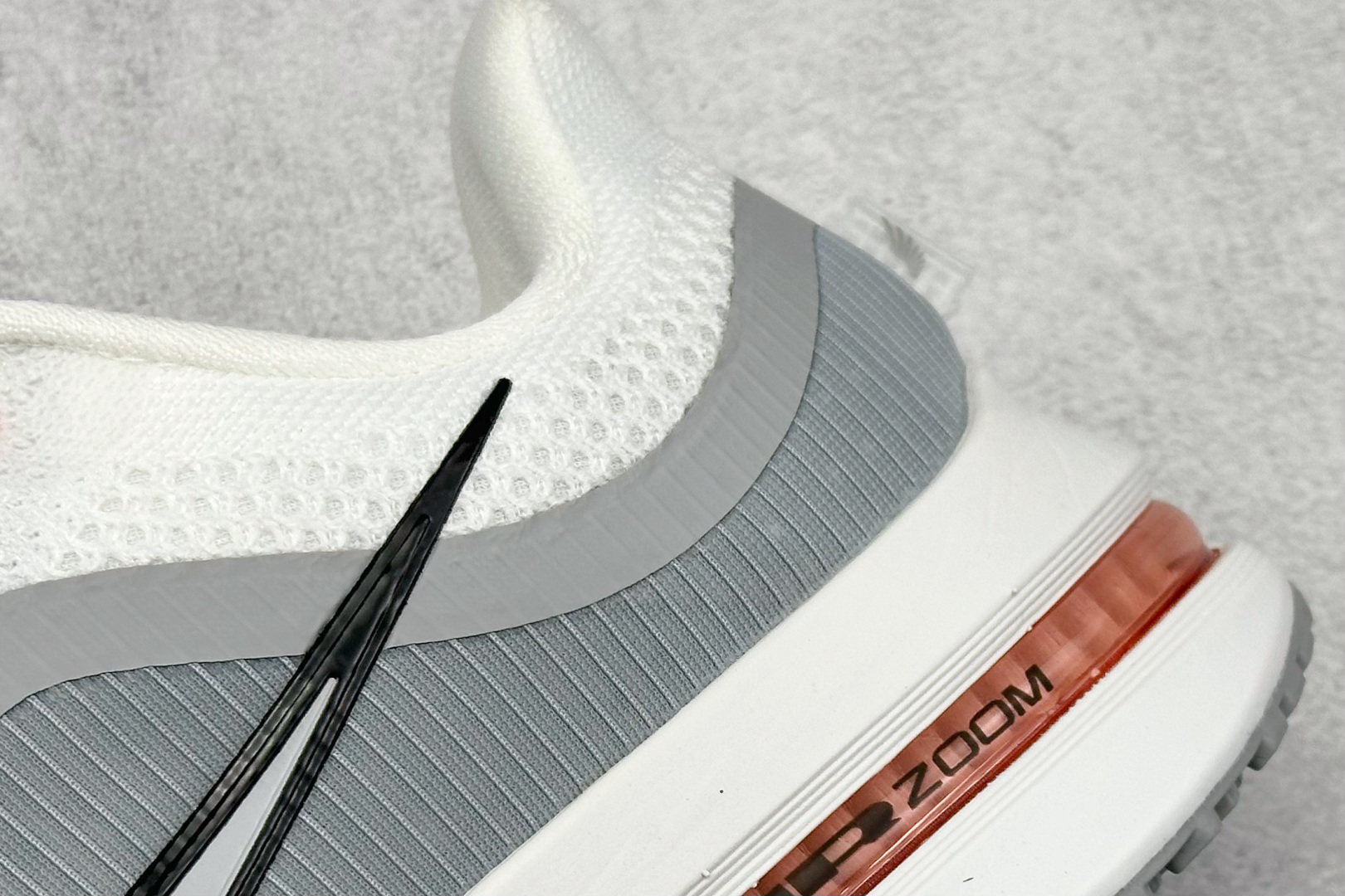 I8Nike Air Zoom Pegasus Premium 耐克网面全掌气垫缓震跑鞋 HQ2592-007