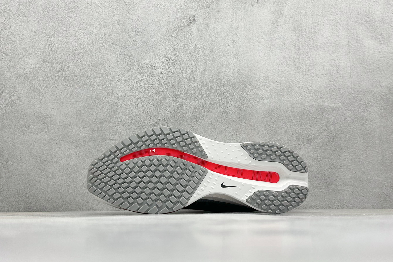 I8Nike Air Zoom Pegasus Premium 耐克网面全掌气垫缓震跑鞋 HQ2592-007