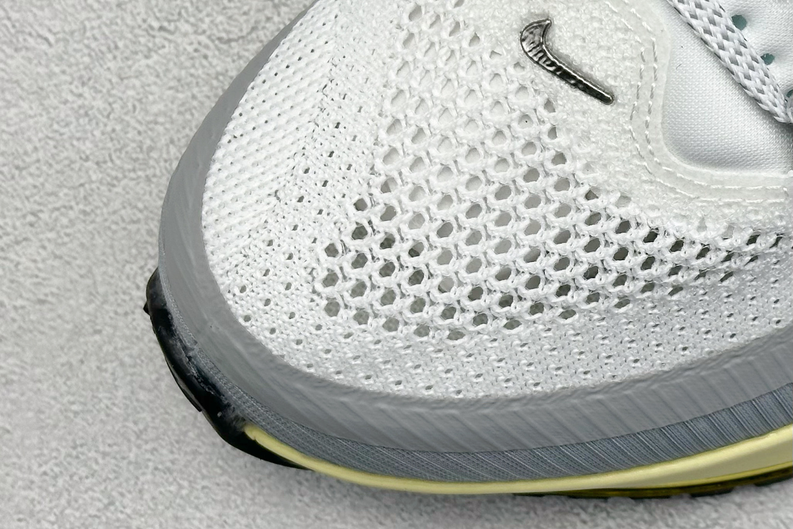 I8Nike Air Zoom Pegasus Premium 耐克网面全掌气垫缓震跑鞋 HQ2592-010