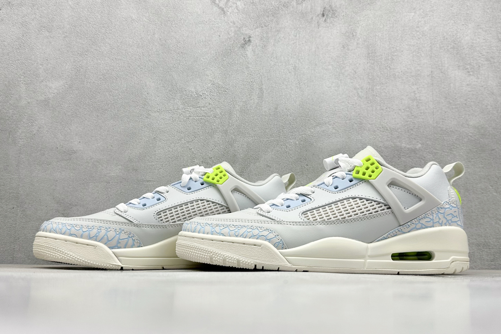 260 Kw版 Jordan Spizike Low AJ 3.5 乔丹合体元素 文化休闲板鞋 IB4464-025-Chinese UA Cheap High Quatity Brand Clothes Bags handbags Sneakers wholesale wholesaler seller from China Factory suppliers Fashion Clothing Shoes best Quality Beautiful Price 260 Kw版 Jordan Spizike Low AJ 3.5 乔丹合体元素 文化休闲板鞋 IB4464-025