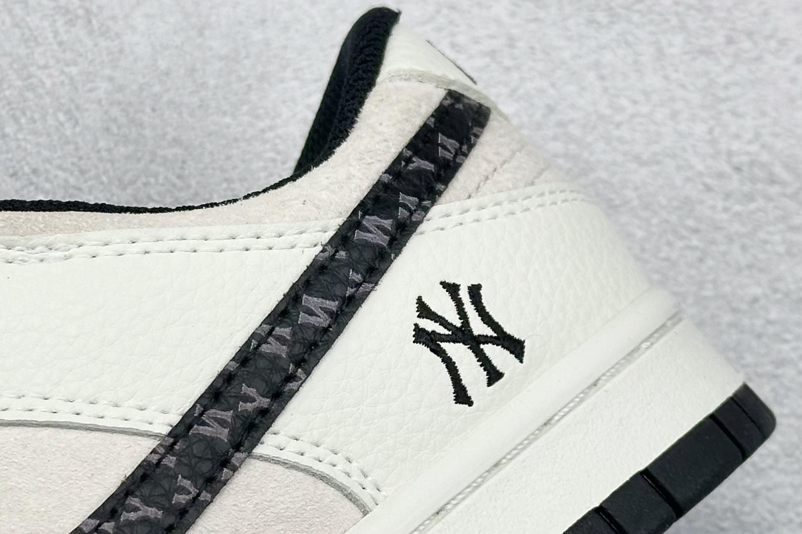 XC版Nike SB Dunk Low“ MLB联名——字母拼接” 周年高端定制 低帮休闲板鞋 DJ2024-121