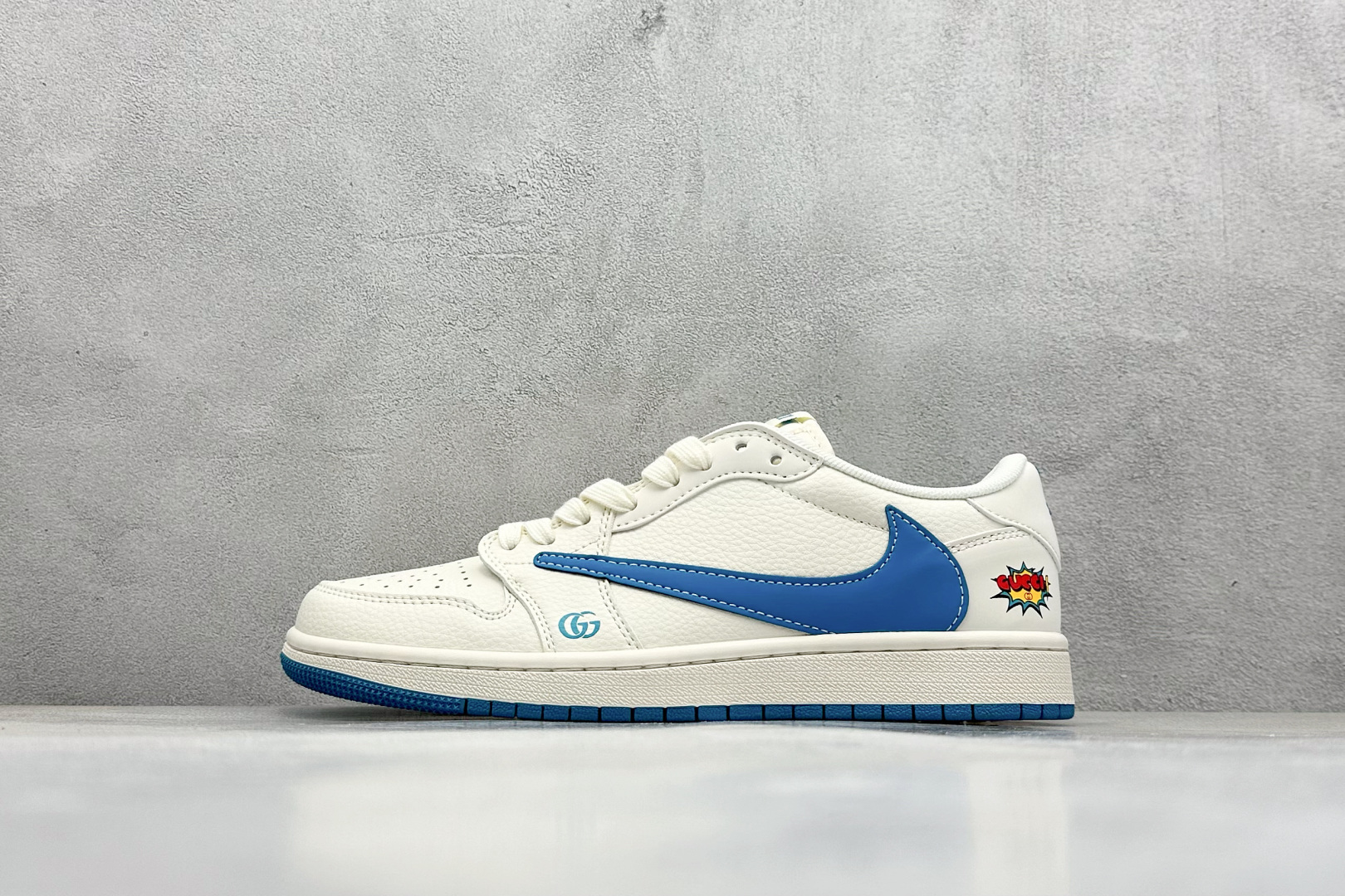 XC版Travis Scott x Fragment Design x Air Jordan 1 Low SP AJ1 乔1古驰联名 蓝勾蓝底 低帮文化休闲板鞋 ZH2598-165 XC版Travis Scott x Fragment Design x Air Jordan 1 Low SP AJ1 乔1古驰联名 蓝勾蓝底 低帮文化休闲板鞋 ZH2598-165