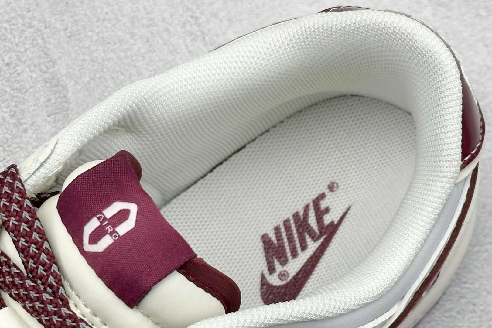 XC版Nike SB Dunk Low 问界M9红彩勾 周年高端定制 低帮休闲板鞋 FC1688-236