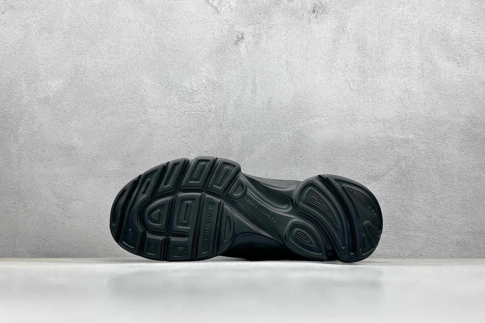 Ecco 爱步健步BIOM系列新款飞织网面百搭潮流户外运动鞋 825864