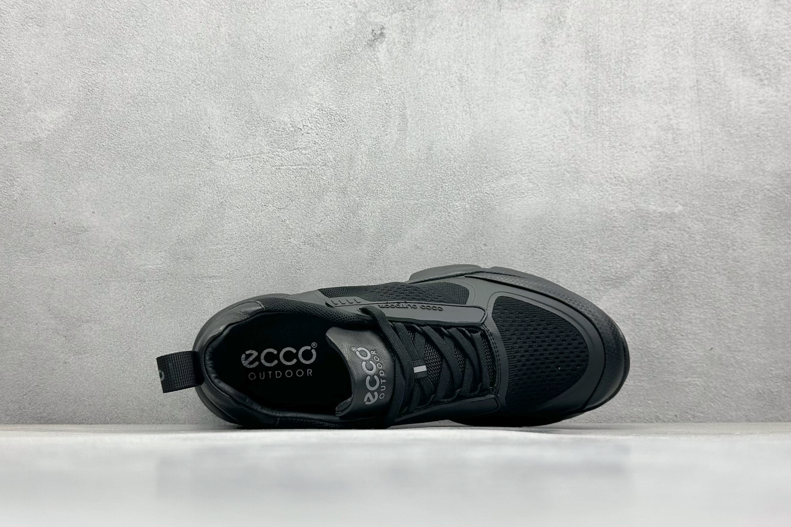 Ecco 爱步健步BIOM系列新款飞织网面百搭潮流户外运动鞋 825864