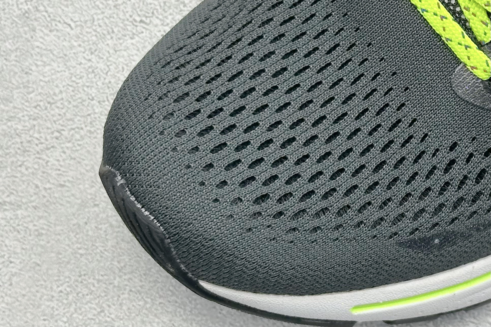 Brooks Ghost 15代 布鲁克斯 系列低帮透气缓震支撑休闲运动慢跑鞋 110393 1D 076