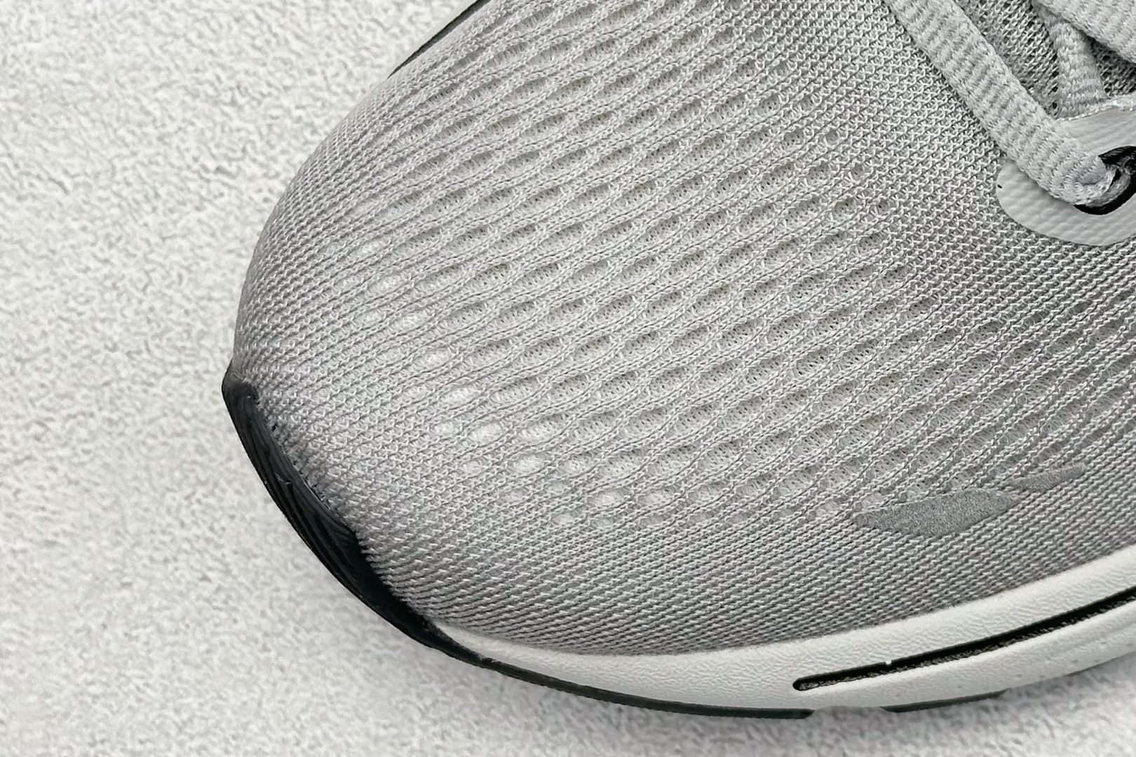 Brooks Ghost 15代 布鲁克斯 系列低帮透气缓震支撑休闲运动慢跑鞋 110393 1D 098