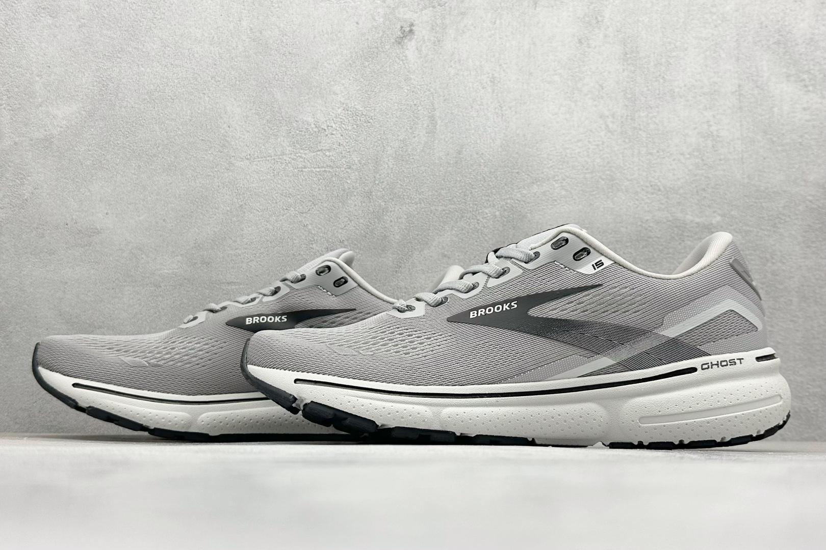 Brooks Ghost 15代 布鲁克斯 系列低帮透气缓震支撑休闲运动慢跑鞋 110393 1D 098