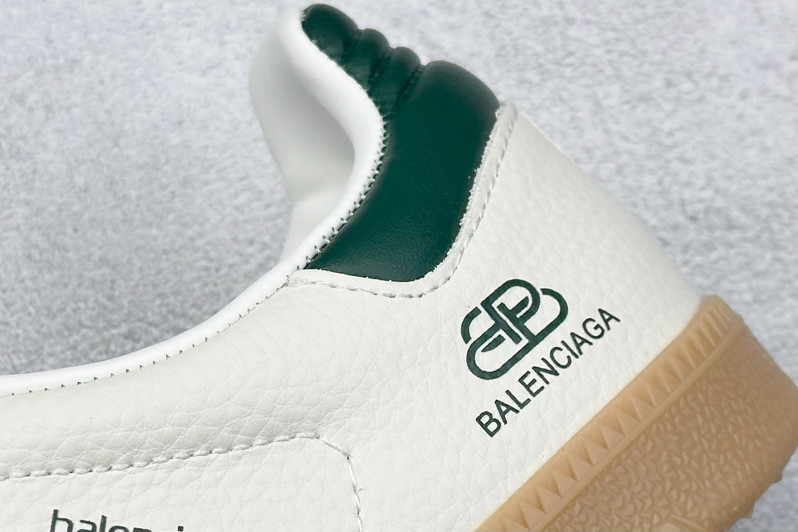 Adidas SAMBA 德训鞋 联名款 高端定制桑巴系列 XR0002