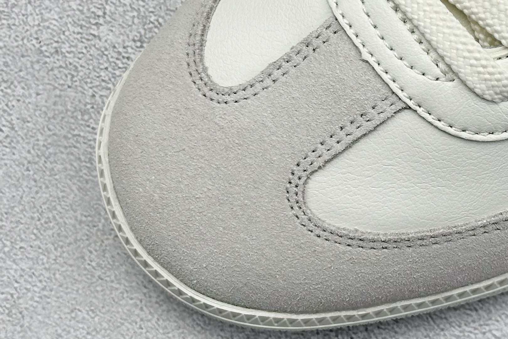 Adidas SAMBA 德训鞋 LV联名款 高端定制桑巴系列 GJ75811