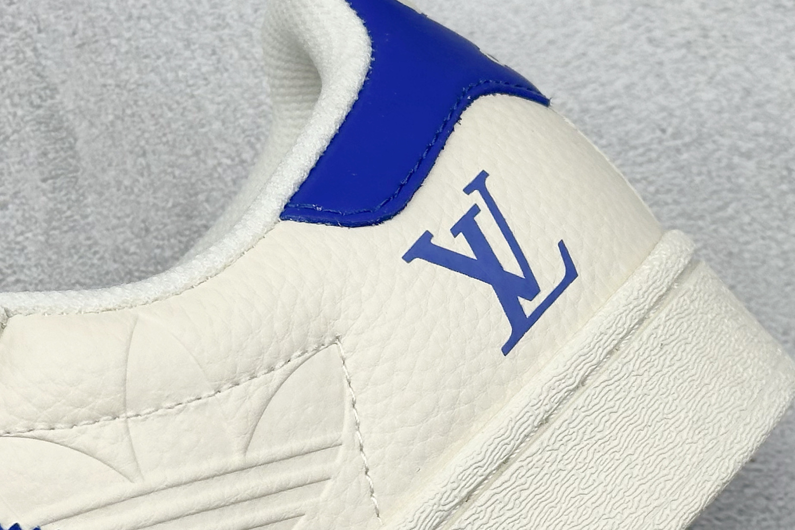 AD Originals Gazelle Indoor LV联名 三叶草复古休闲运动板鞋 AD0006