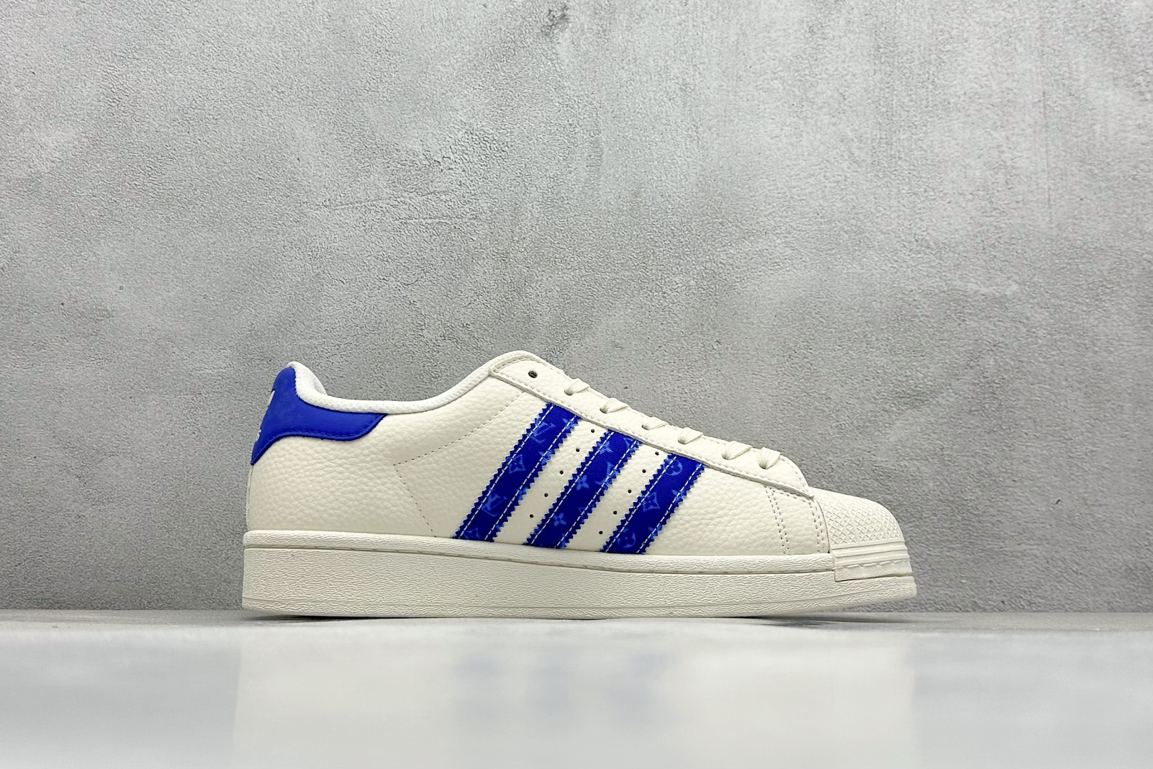 AD Originals Gazelle Indoor LV联名 三叶草复古休闲运动板鞋 AD0006
