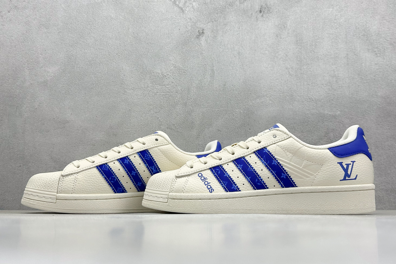 AD Originals Gazelle Indoor LV联名 三叶草复古休闲运动板鞋 AD0006