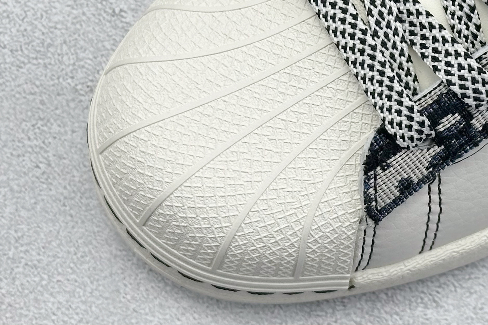 AD Originals Gazelle Indoor DIOr联名 三叶草复古休闲运动板鞋 XS0019