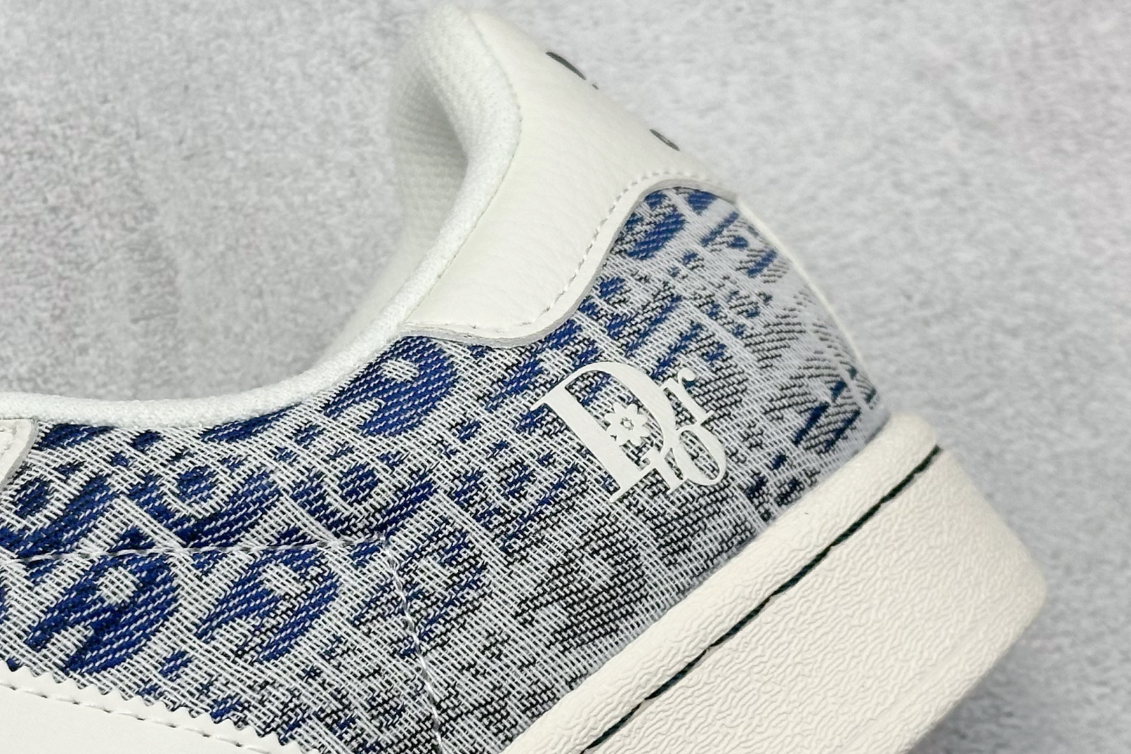 AD Originals Superstar 联名贝壳头 HS3081