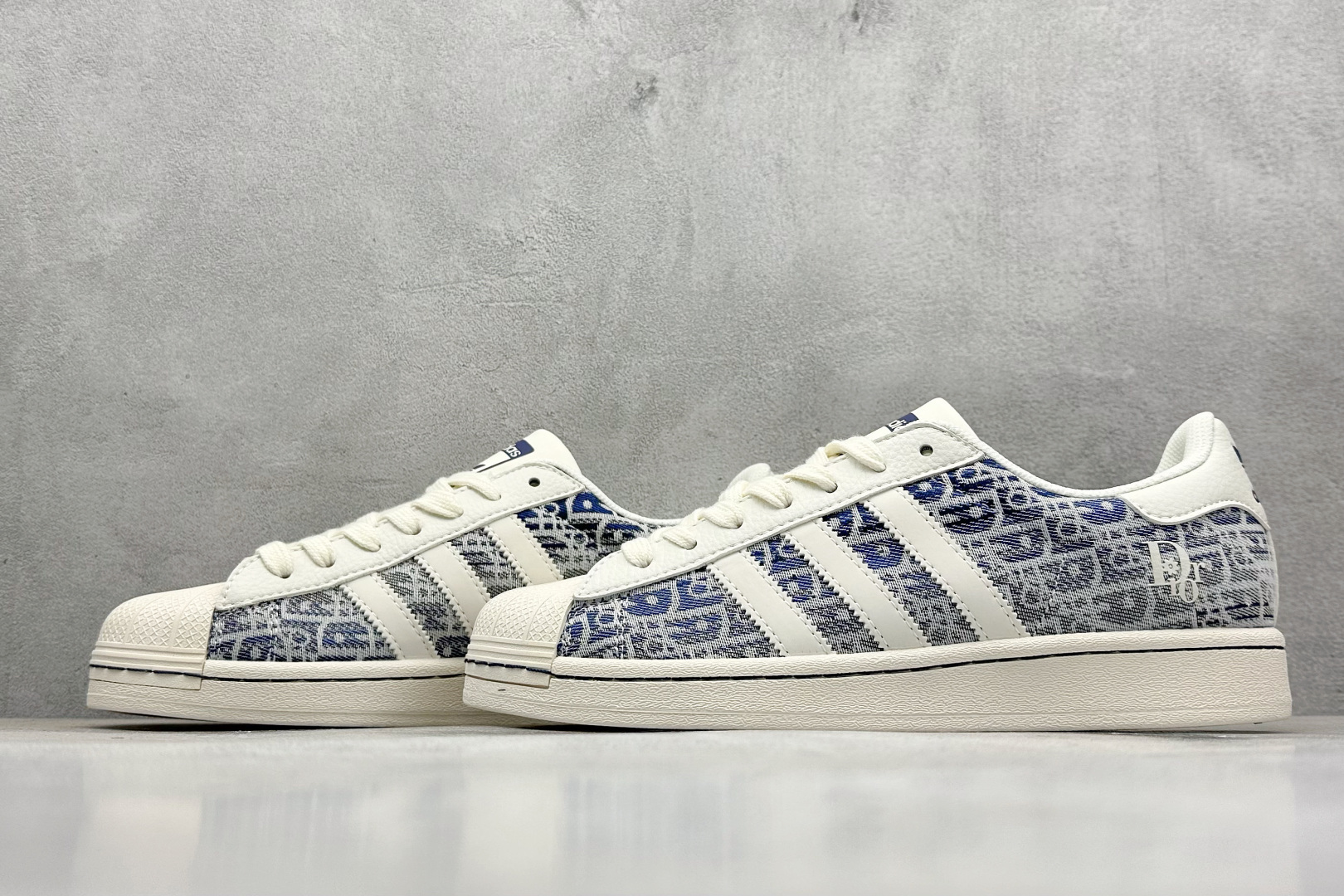 AD Originals Superstar 联名贝壳头 HS3081