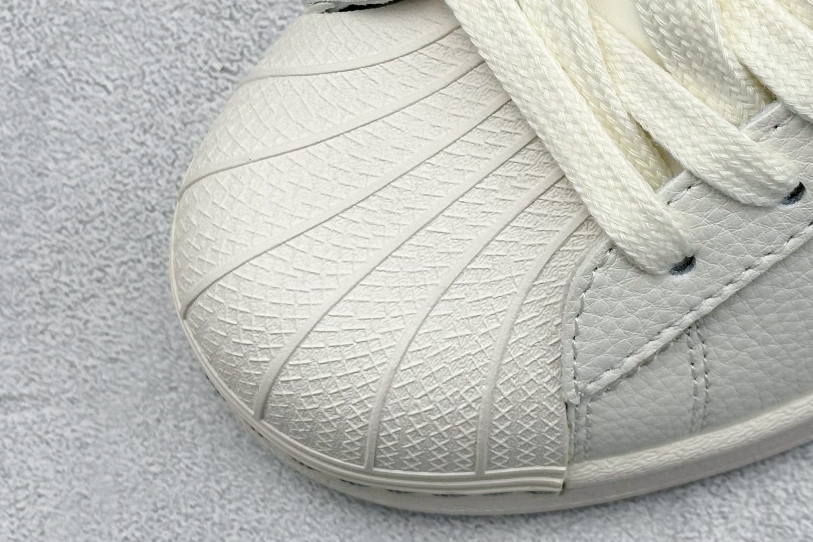 AD Originals Superstar 联名贝壳头 HS3073