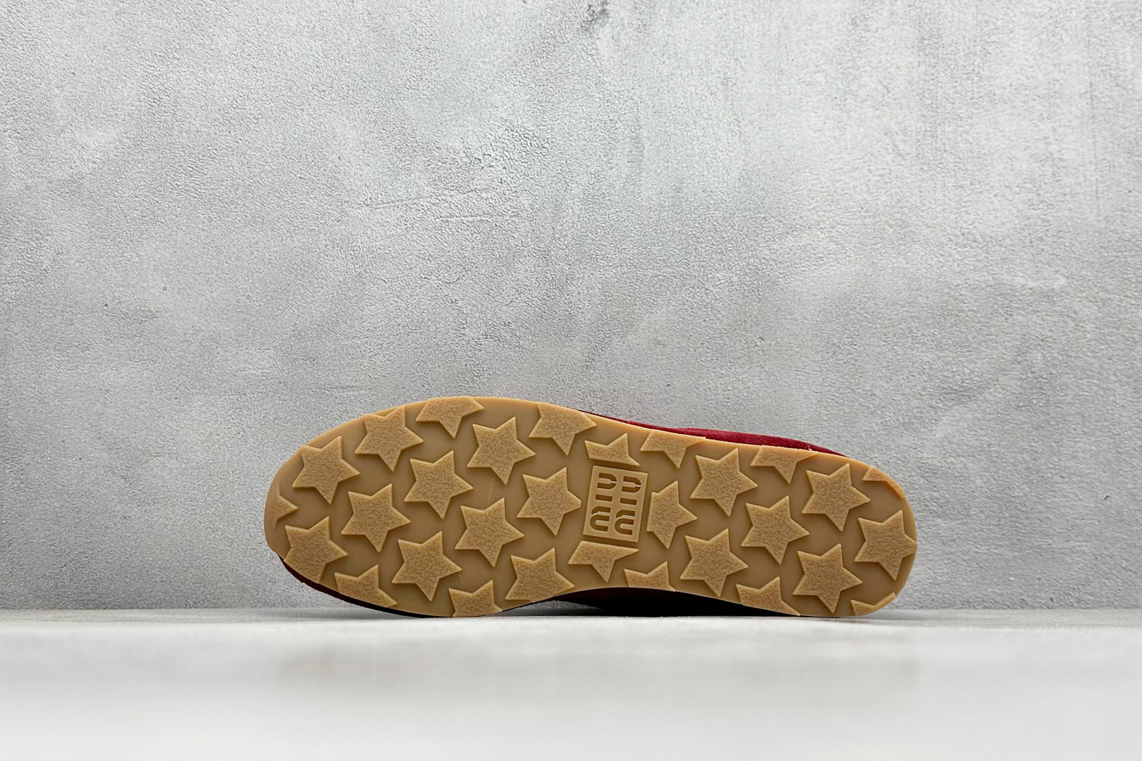 MIUMIU 缪缪新款美式复古风~ 颜值担当火爆款脏脏鞋