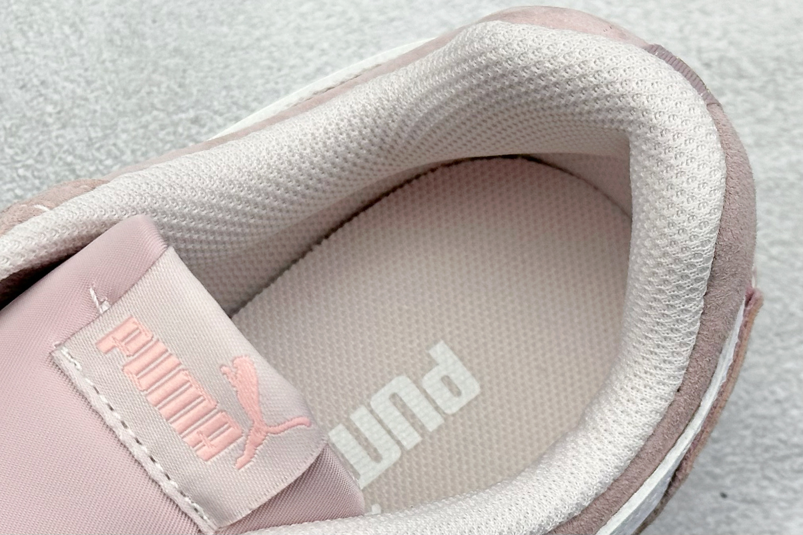 XS版PUMA BELLA DONNA NYLON 唐娜尼龙 时尚舒适 减震透气 低帮 生活休闲鞋 403554-03