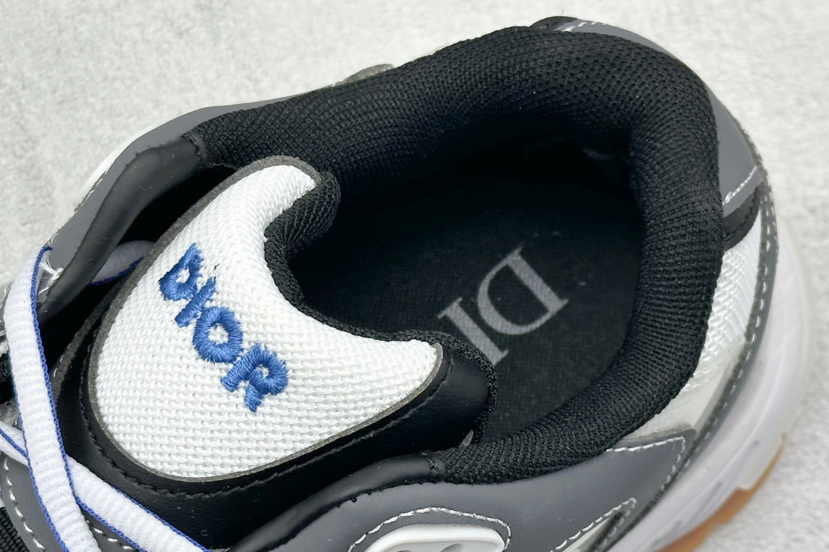 S版Dior/迪奥 CD1 Oblique Runner Sneaker 透气休闲运动慢跑鞋