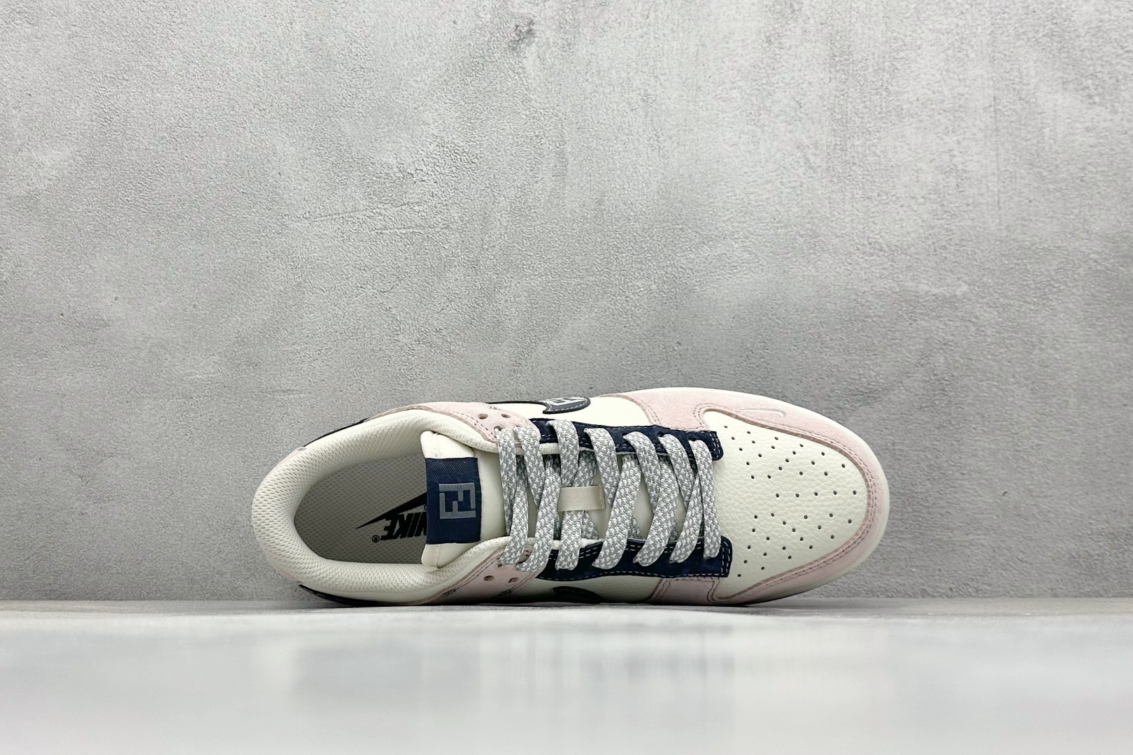 XC版 Nike SB Dunk Low“ 芬迪联名——猪八花勾” 周年高端定制 低帮休闲板鞋 DJ2024-132