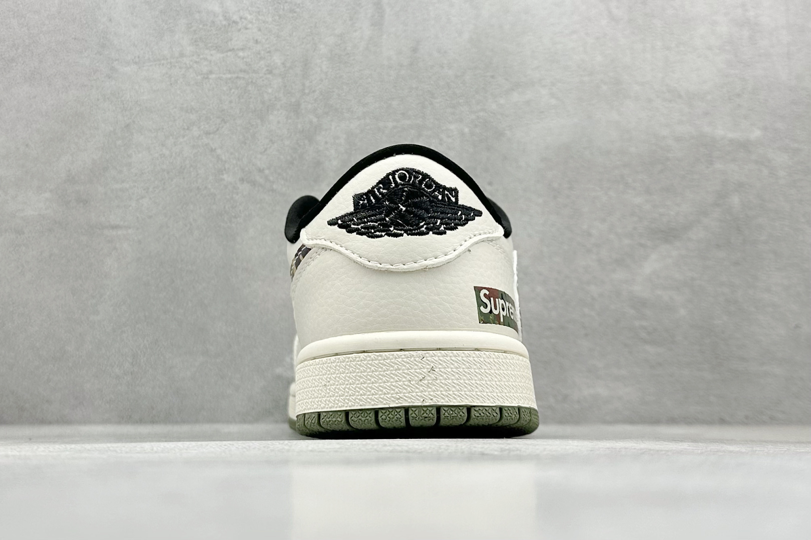 XC版Travis Scott x Fragment Design x Air Jordan 1 Low SP AJ1 乔1 Supreme联名 迷彩勾 低帮文化休闲板鞋 XS2024-046