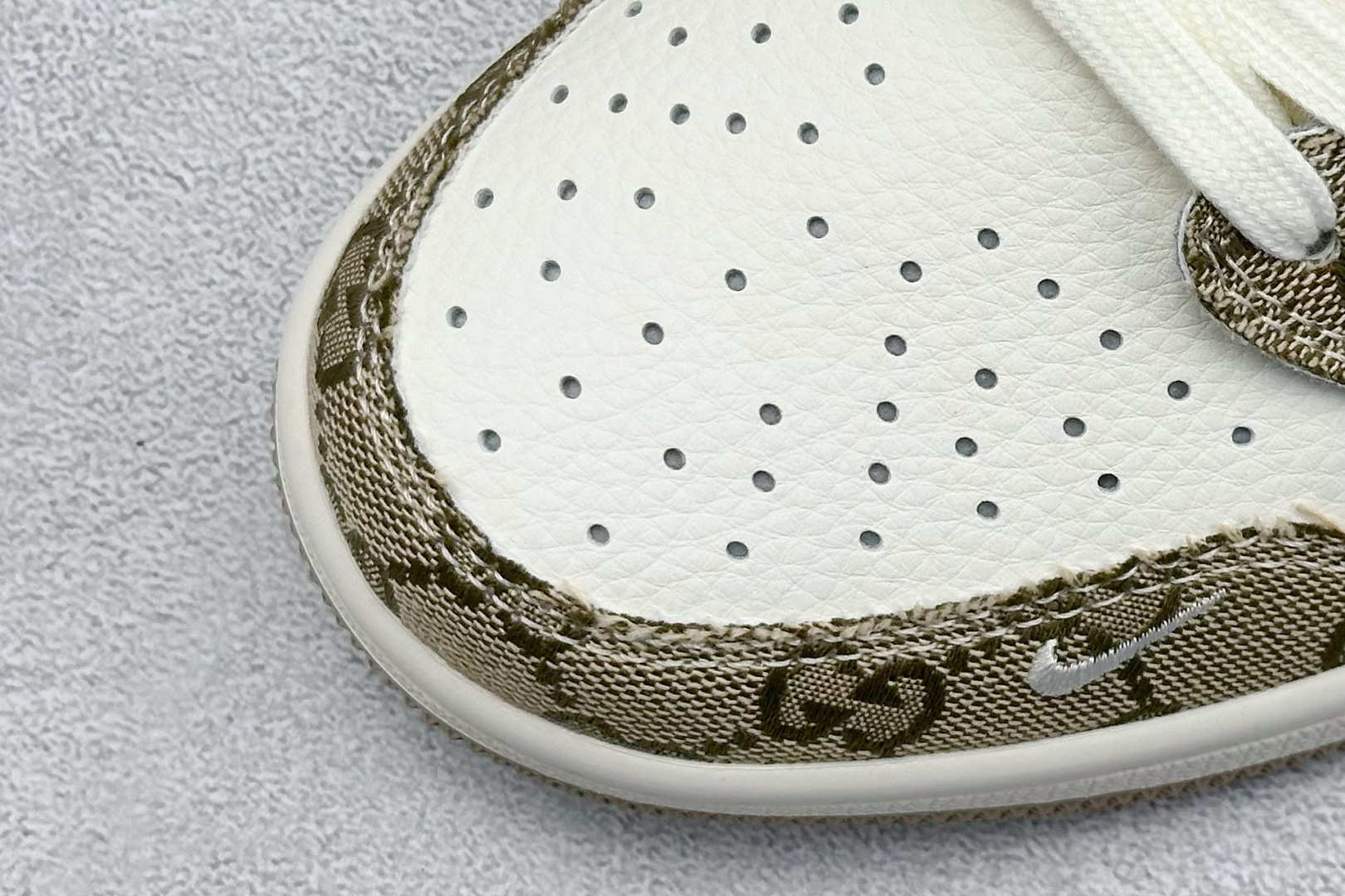 XC版Travis Scott x Fragment Design x Air Jordan 1 Low SP AJ1 乔1古驰联名 卡其牛仔布 低帮文化休闲板鞋 XS7089-603