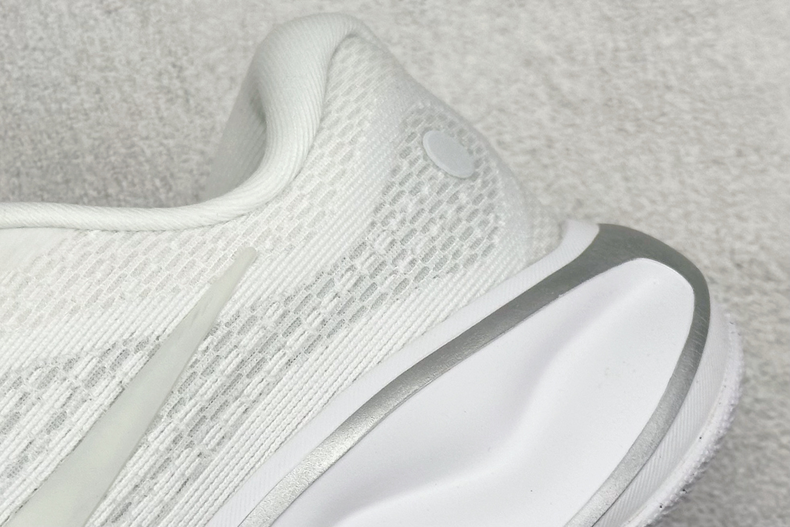 RS版 NK Journey Run 旅程慢跑系列低帮轻质缓震休闲运动公路跑步鞋 FJ7765-102