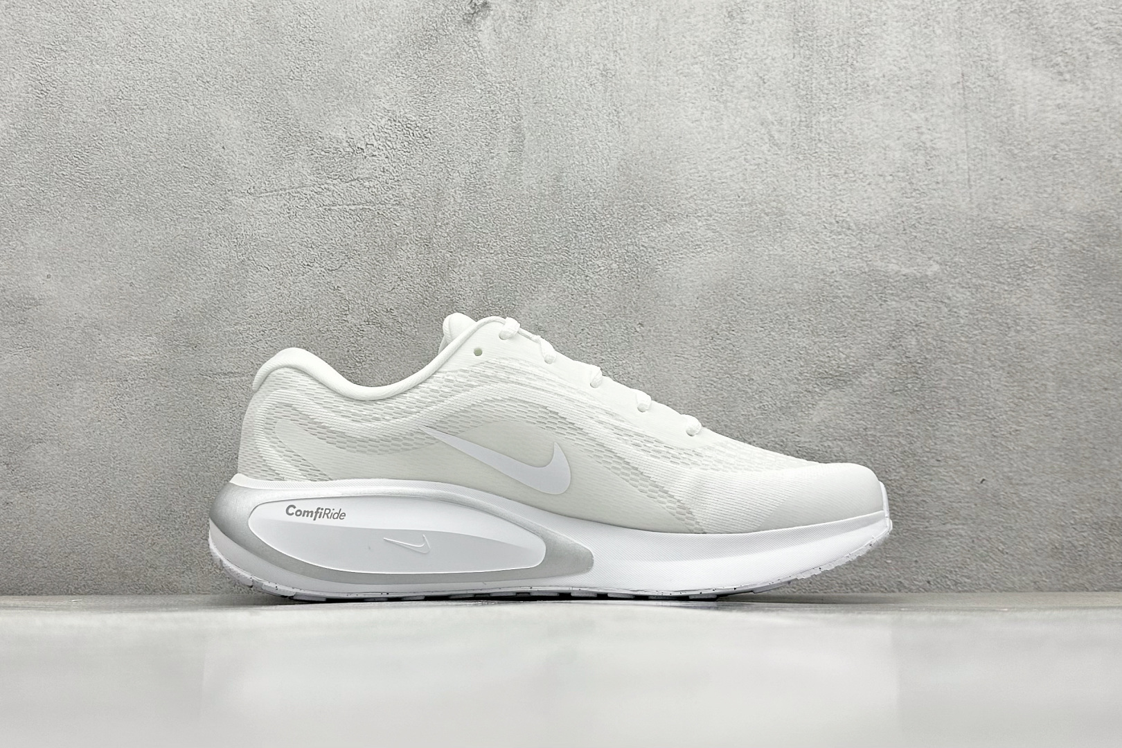 RS版 NK Journey Run 旅程慢跑系列低帮轻质缓震休闲运动公路跑步鞋 FJ7765-102