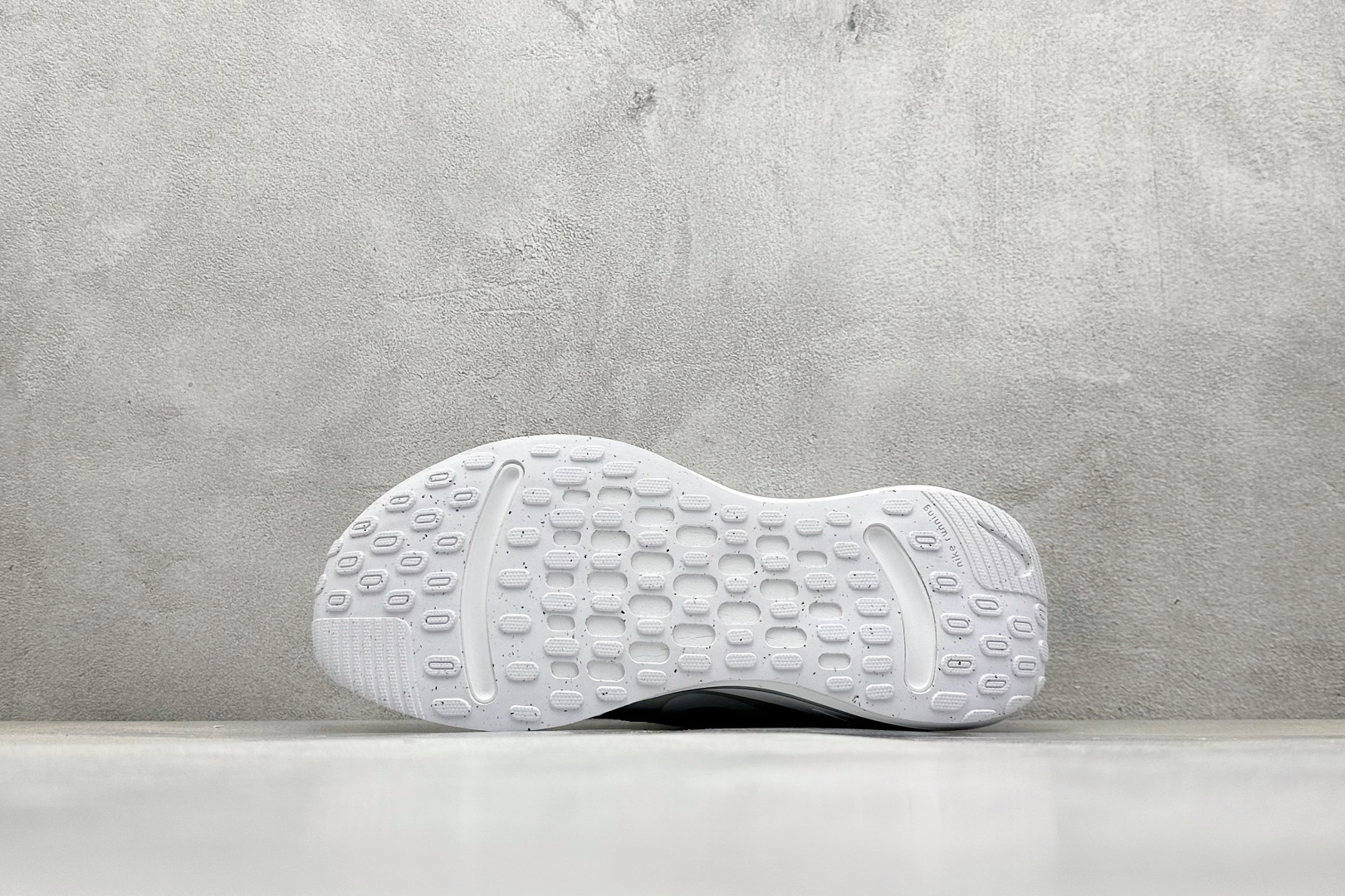 RS版 NK Journey Run 旅程慢跑系列低帮轻质缓震休闲运动公路跑步鞋 FJ7765-102