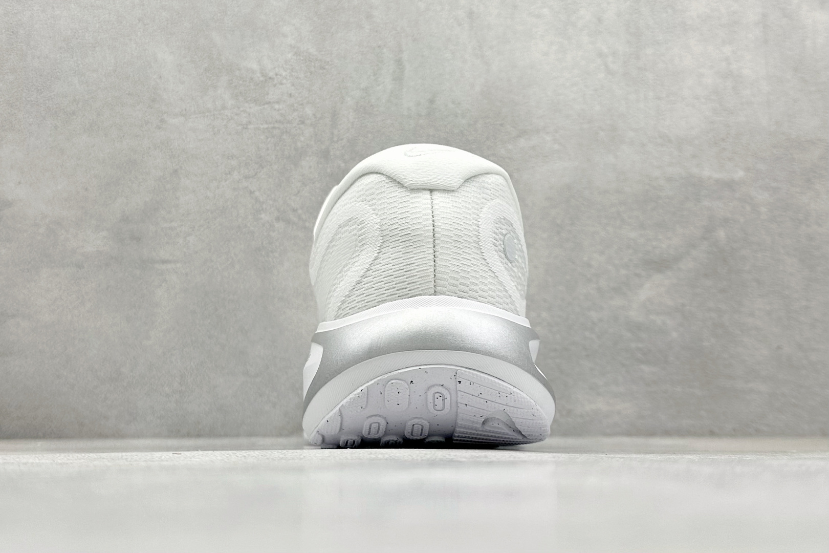 RS版 NK Journey Run 旅程慢跑系列低帮轻质缓震休闲运动公路跑步鞋 FJ7765-102