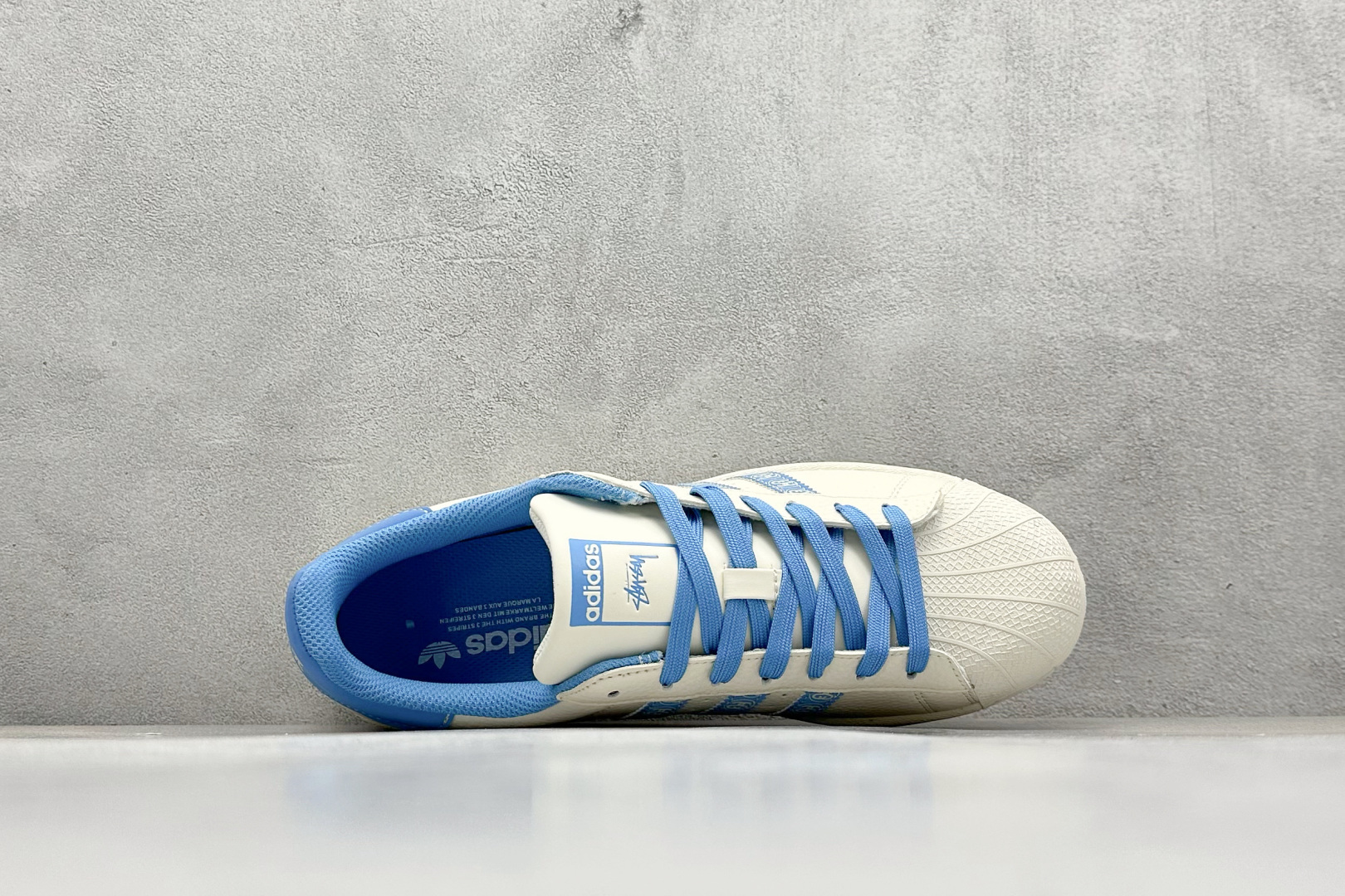 AD Originals Superstar x Stussy 白蓝 XG0011